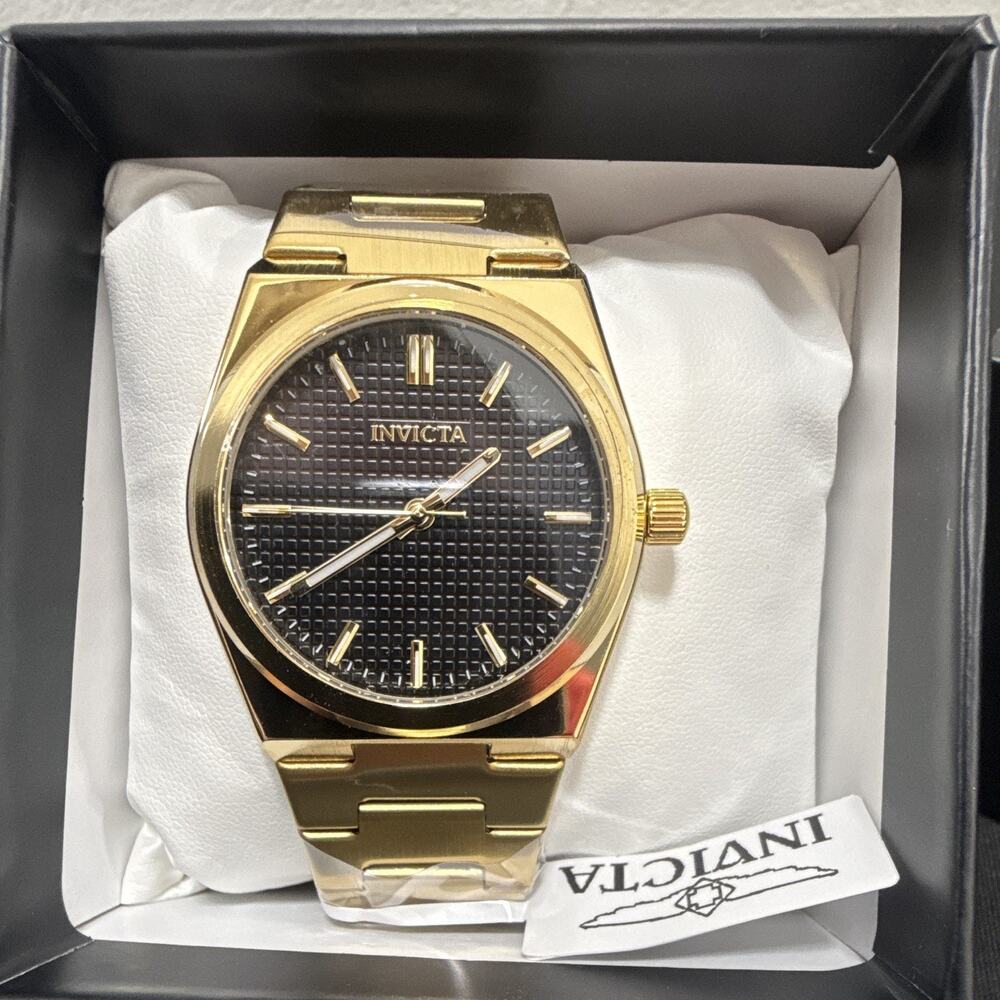 Invicta Men’s Quartz Gold Tone Black Dial New in Box Model 69408 Never Worn